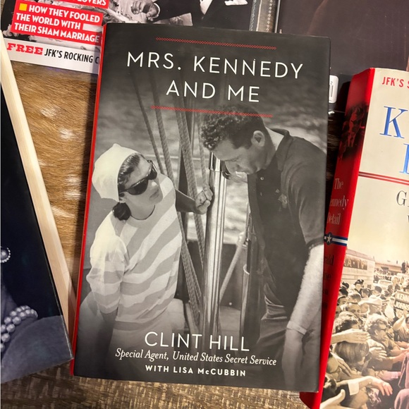 Lot of 10 Historical Books Kennedy Political JFK Jacqueline Kennedy - Picture 11 of 12